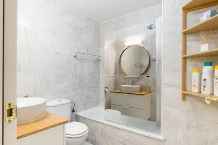 Centro, Piso Moderno, Playa, Wifi, Netflix Apartamento