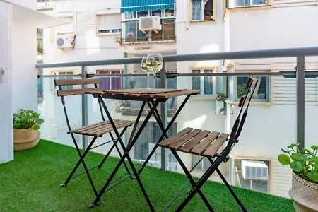 Centro, Piso Moderno, Playa, Wifi, Netflix Apartamento *