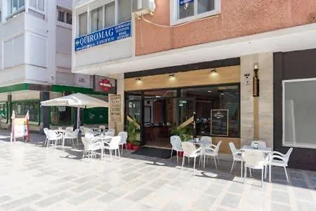 Centro, Piso Moderno, Playa, Wifi, Netflix Apartamento *